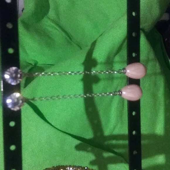 ACCESSORIES/EARRINGS - Picture 3 of 3